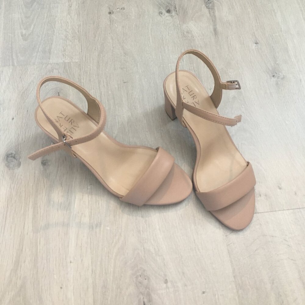 Naturalizer Bristol Nude Heel